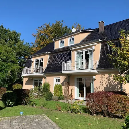 Apartment Haus Bernstein 5 - *